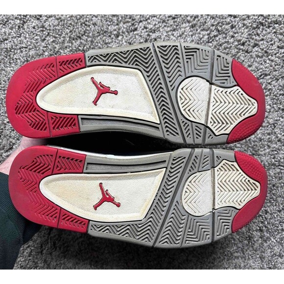 Nike Air Jordan 4 Retro Bred 2019 Size 7 Youth (Size 8.5 Women's) - Picture 5 of 8